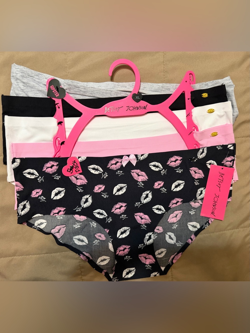 Betsey Johnson Women’s Hipster- 5 Pack